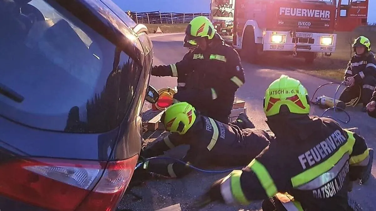 Die Feuerwehr war mit zwölf Mann im Einsatz