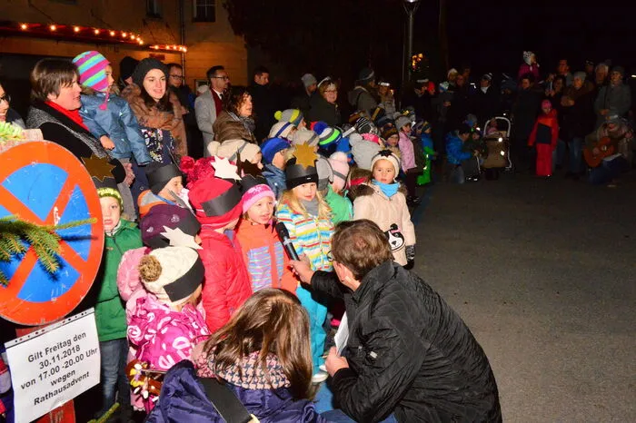 Die Kinder der Kindergärten Murau, St. Egidi und Lassnitz sangen Adventlieder.