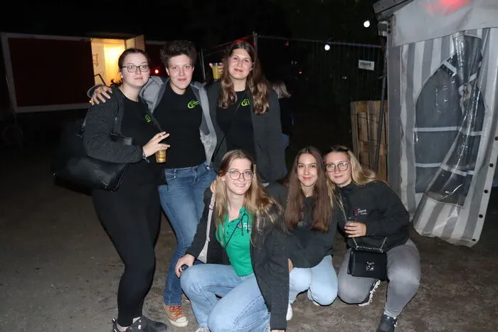 Klicken Sie sich durch die Bilder einer unterhaltsamen Disconacht der LJ Schiefling!