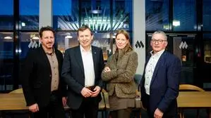 Mario Fallast (TU Graz), Erich Schwarz (Uni Klagenfurt), Anke Dettelbacher (ZWT accelerator), Erich Hartlieb (FH Kärnten)