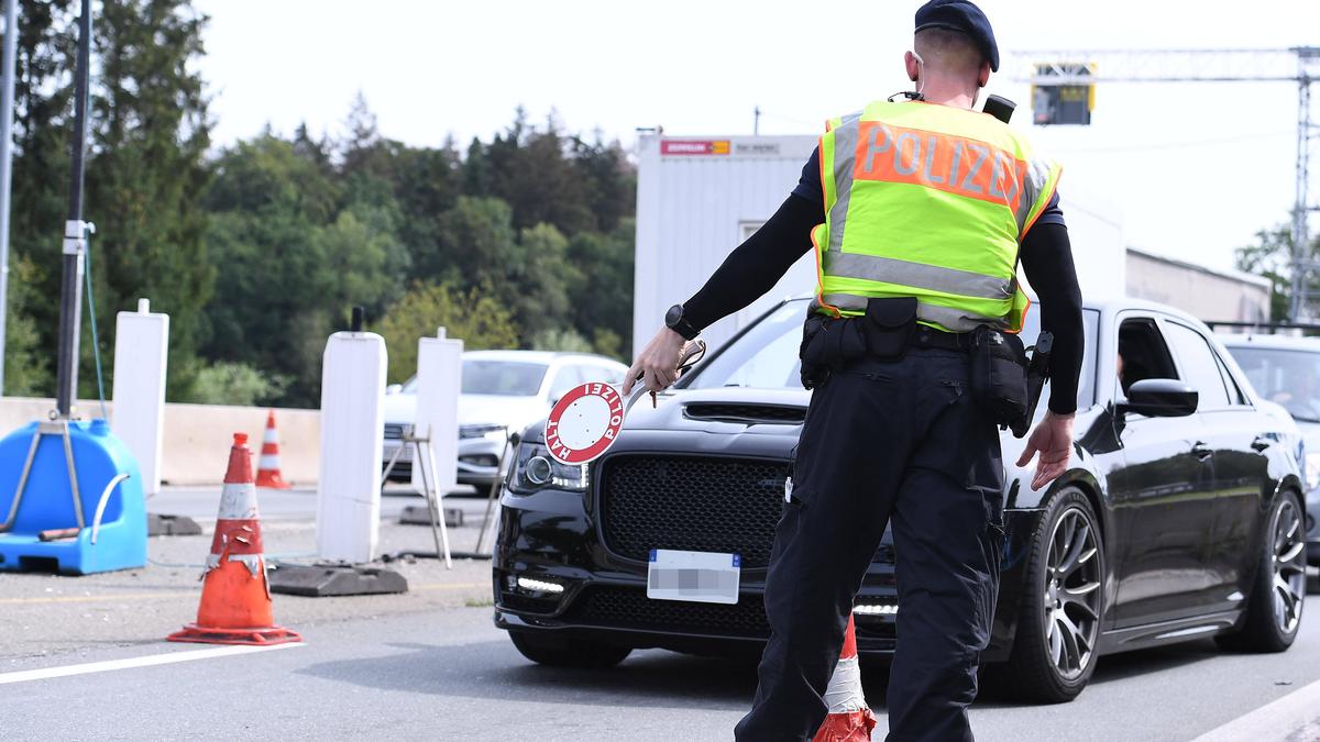 Grenzkontrollen an der deutsch-österreichischen Grenze am Grenzübergang Walserberg