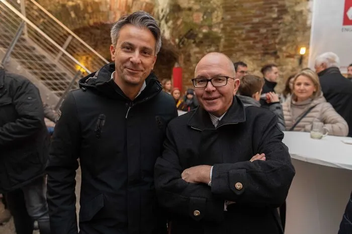 Stadtrat Kurt Hohensinner und der Geschäftsführer der Freizeit Graz GmbH Michael Kranier