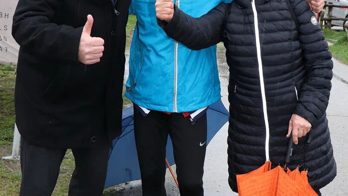 Am Foto von Links: Bürgermeister Klaus Köchl, Markus Schatzmaier von Camphill-Liebenfels und Bernadette Waschnig.