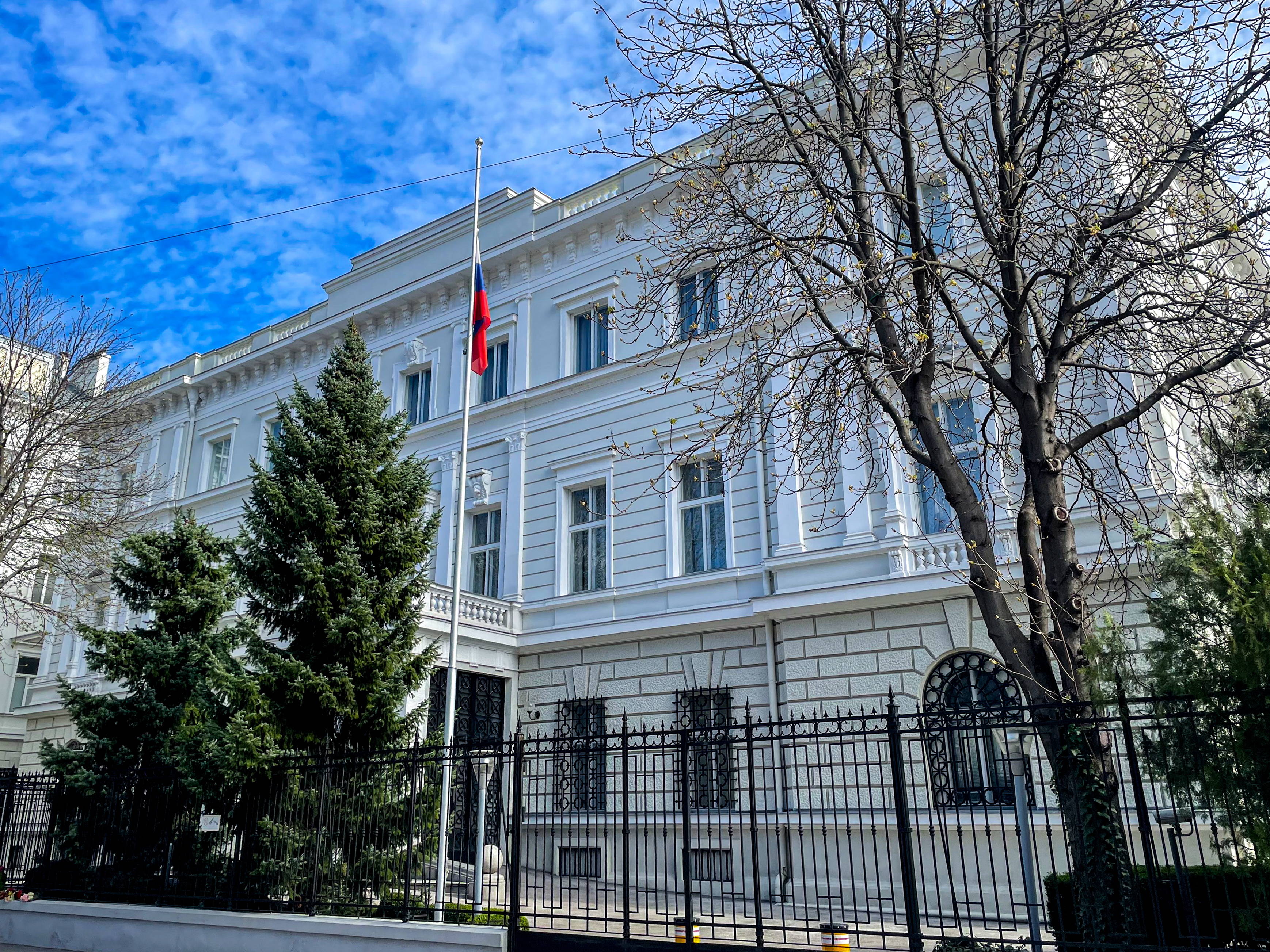 Die russische Botschaft in Wien - Ausgangspunkt für Störgeräusche?