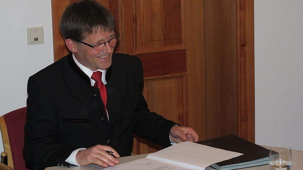 Bernhard Spitzer wurde als Bürgermeister von Vorau angelobt