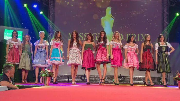 Elf Kandidatinnen stellten sich am Donnerstag Abend der Wahl zur Miss Grand Prix in der "Burg" Spielberg. Sie hatten sich in Vorwahlen in ganz Österreich durchgesetzt.