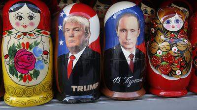 Liefern sich ein Scharmützel um die Anzahl der Diplomaten: Trump und Putin