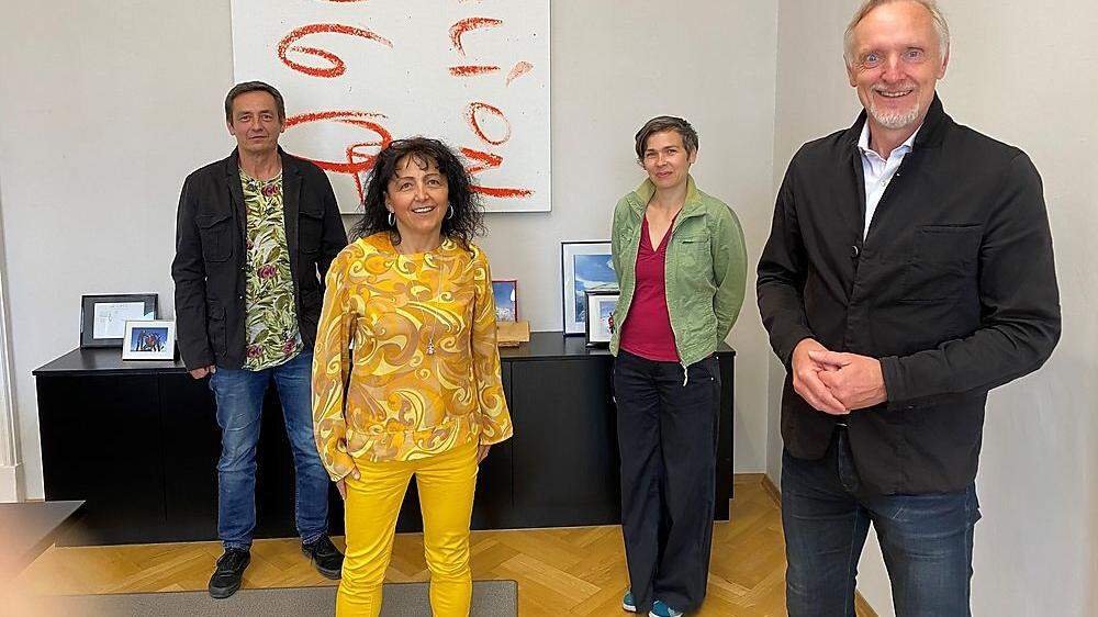 Oliver Binder-Krieglstein, Andrea Egger-Dörres, Lidija Krienzer-Radojević und Günter Riegler haben eine Sommerbühne für Graz ertüftelt
