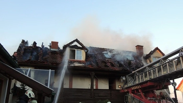 Um kurz nach 18 Uhr ging am Samstagabend der Alarm bei der Feuerwehr ein.