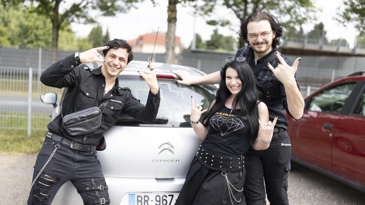 Danael, Jennifer und Romain aus der Bretagne wollen Rammstein in Klagenfurt sehen