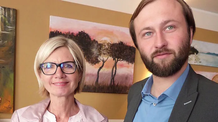 Gabriele Kolar und Max Lercher (SPÖ) stellen sich Diskussionen mit Bürgern