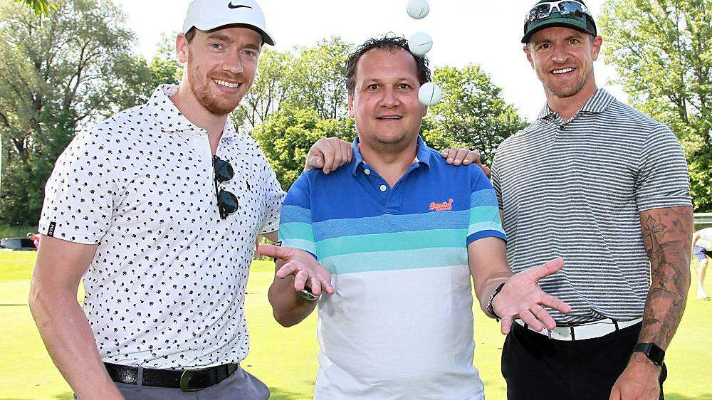 Michael Raffl (links) und Michael Grabner können auch mit dem Golf-Schläger umgehen
