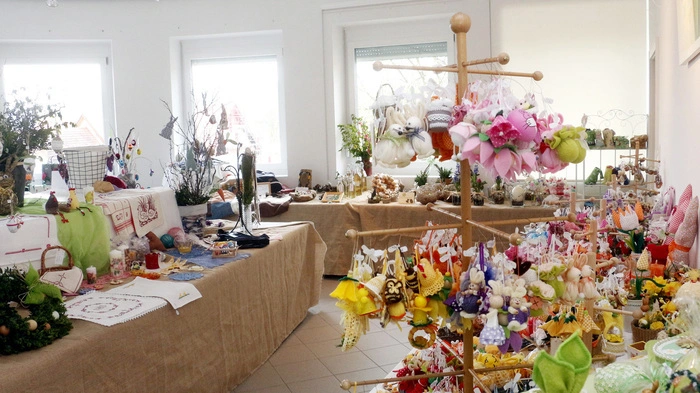 Der Nestelbacher Ostermarkt findet alle Jahre in der Galerie "Alte Raika" statt.