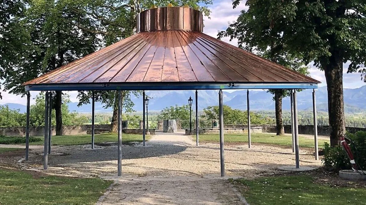 Der neue Pavillon wird demnächst fertiggestellt 