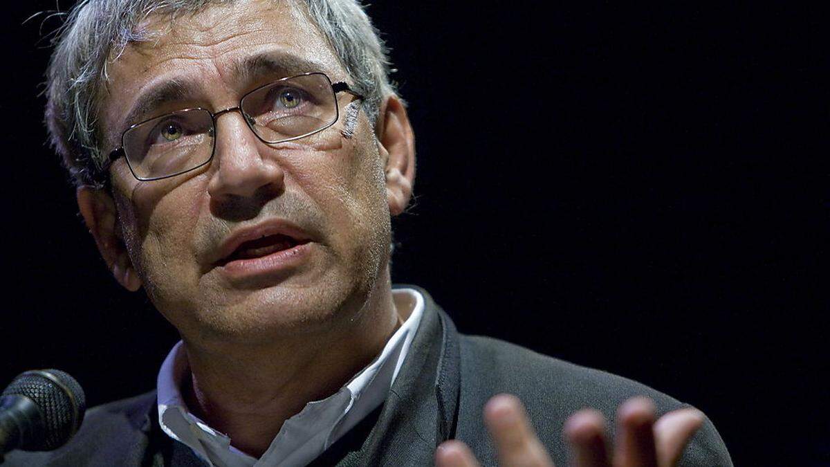 "Riesige Fehler begangen": Orhan Pamuk