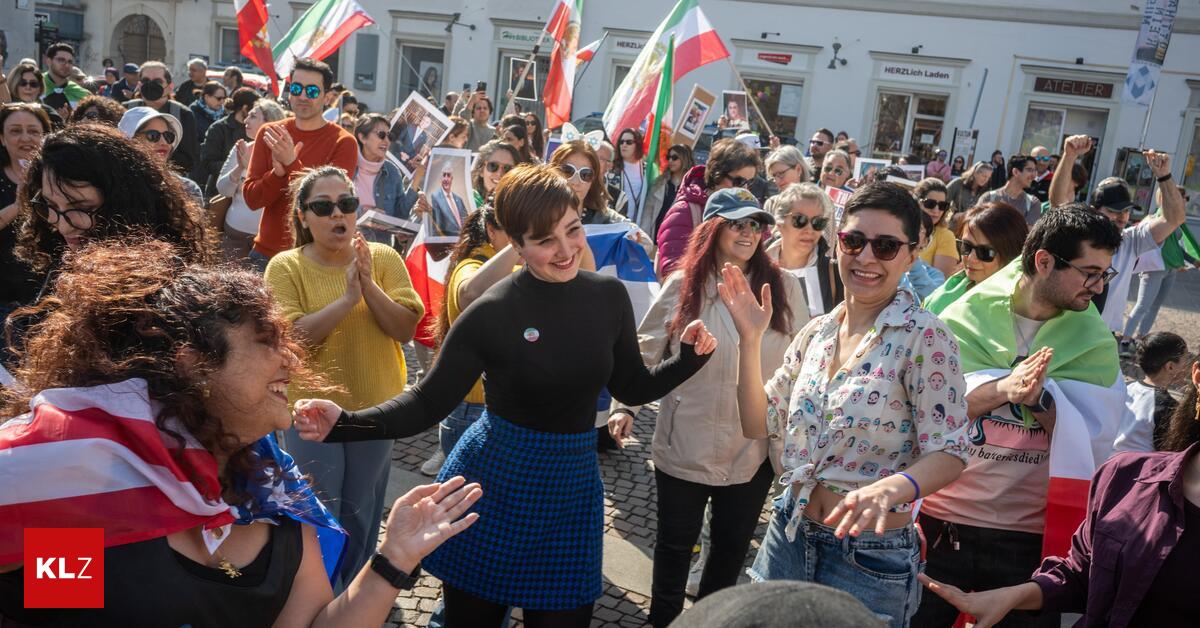 Kundgebung-in-Graz-Demonstration-f-r-den-Iran