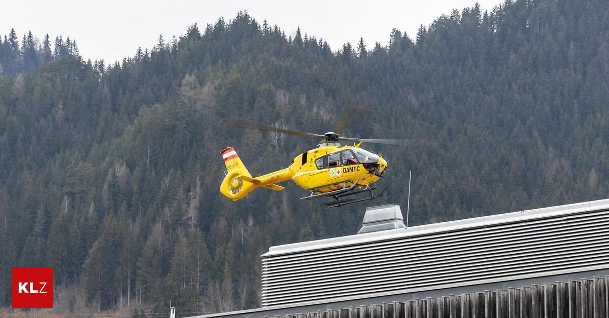 -blarn-Auto-fuhr-zu-fr-h-los-89-J-hrige-st-rzte-heraus