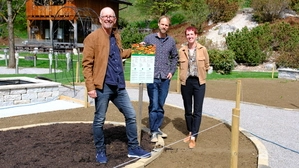 Blicken auf ein stabiles Wirtschaftsjahr zurück und positiv nach vorne (von links nach rechts): Geschäftsführer Michael Unterweger, Umweltmanager Martin Reith und Gesellschafterin Johanna Unterweger