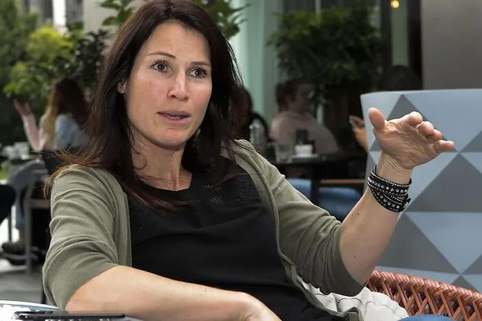 Vor 20 Jahren wurde der Vater von Daniela Kneisl beim Grubenunglück verschüttet. Warum seither in Lassing viele Emotionen begraben sind.  