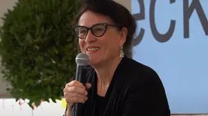 Künstlerische Leiterin der Kulturhauptstadt Elisabeth Schweeger gab beim Pressetermin vergangene Woche ein Update über aktuelle Entwicklungen