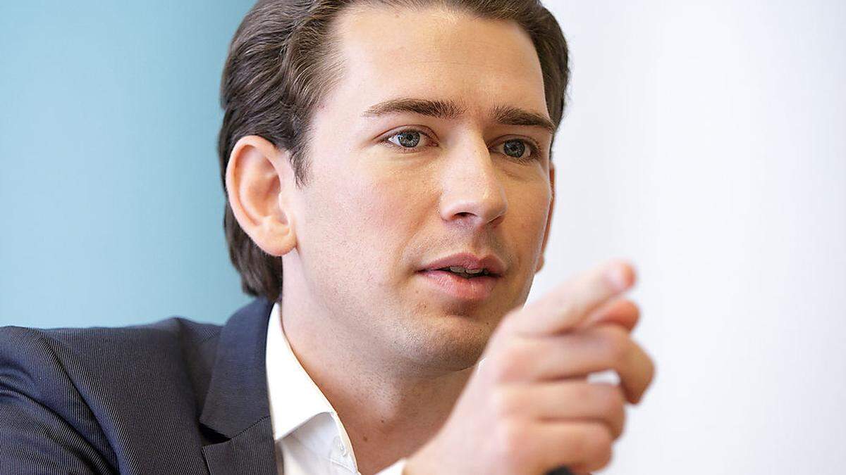 Sebastian Kurz mit einer Videobotschaft an die NMS Sillian