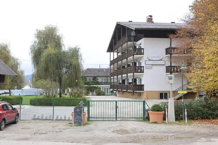 Bilder aus vergangenen Tagen: das Apartmenthaus wurde bereits dem Erdboden gleichgemacht