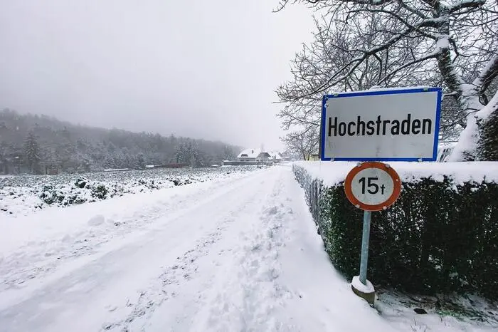 Hochstraden ist immer als eine der ersten Ortschaften mit viel Schnee gesegnet