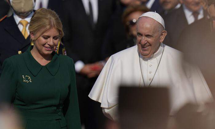 Papst Franziskus mit der slowakischen Präsidentin Zuzana Caputova