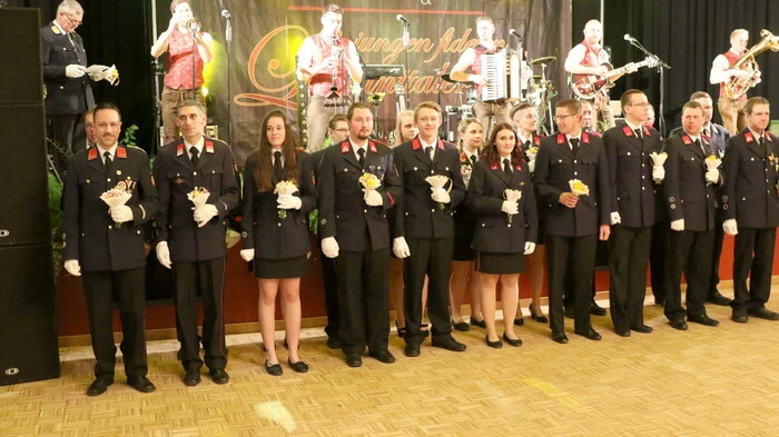 Am Samstag lud die Freiwillige Feuerwehr (FF) Althofen zum traditionellen Feuerwehrball in das Kulturhaus. 