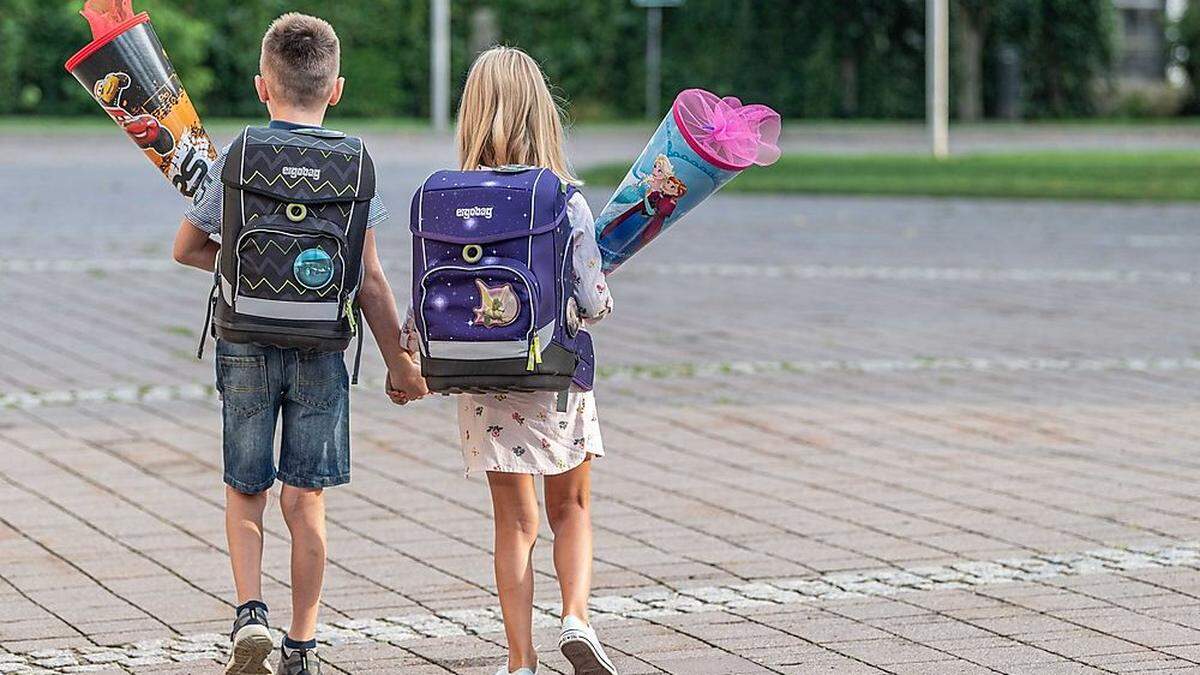 Kinder, die bis zum 31. August das sechste Lebensjahr vollenden, müssen ab Herbst zur Schule