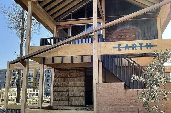 Der niederländische Pavillon: Wohnungsbau mit biobasierten Materialien
