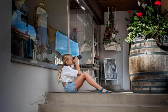 Valentina überzeugte beim Fotoworkshop im Rahmen des Kinder- und Jugendsommers in Eibiswald mit einem besonderen Blick für Motive 