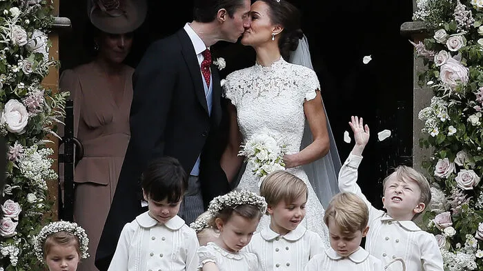 Die vermutlich größte Aufmerksamkeit wurde der Hochzeit von Pippa Middleton zuteil, der jüngeren Schwester der britischen Herzogin Kate. "Her Royal Hotness" heiratete am 20. Mai den Banker James Matthews.