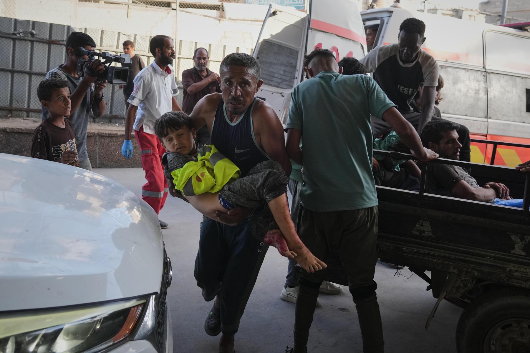 Waffenruhe: Israel stoppt vorerst Hilfslieferungen in den Gazastreifen