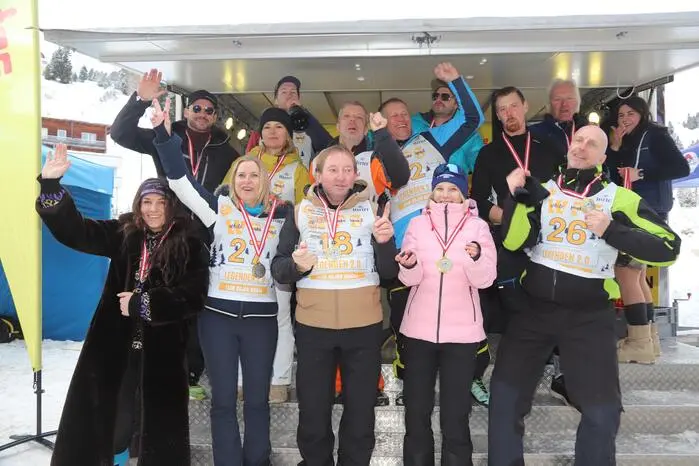 Platz 2 für das Team vom Bojan Krizaj (Gesamt Zeit 10:13,50). 