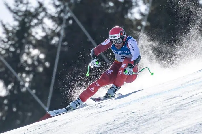 ABD0075_20250207 - SAALBACH-HINTERGLEMM - ÖSTERREICH: Vincent Kriechmayr (AUT) am Freitag, 7. Februar 2025, in Aktion im Super-G der Männer, anl. der alpinen Ski-WM in Hinterglemm. - FOTO: APA/EXPA/JOHANN GRODER