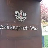 Körperverletzung wird einem 65-Jährigen am Bezirksgericht Weiz vorgeworfen. Er soll seinen Schwager geschlagen haben.