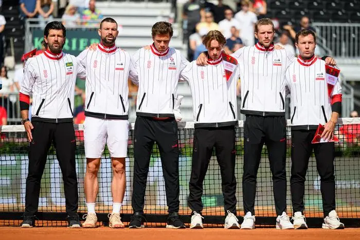 v.l. Jürgen Melzer, Jurij Rodionov, Joel Schwärzler, Lukas Neumayer, Neil Oberleitner und Lucas Miedler