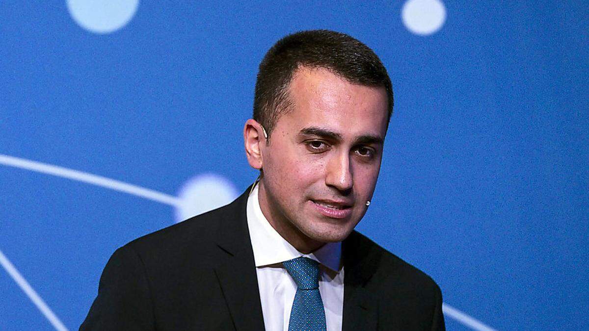 Italiens Vize-Regierungschef Luigi Di Maio hat mit seinem Treffen mit Vertretern der &quot;Gelbwesten&quot; für Wirbel gesorgt. 