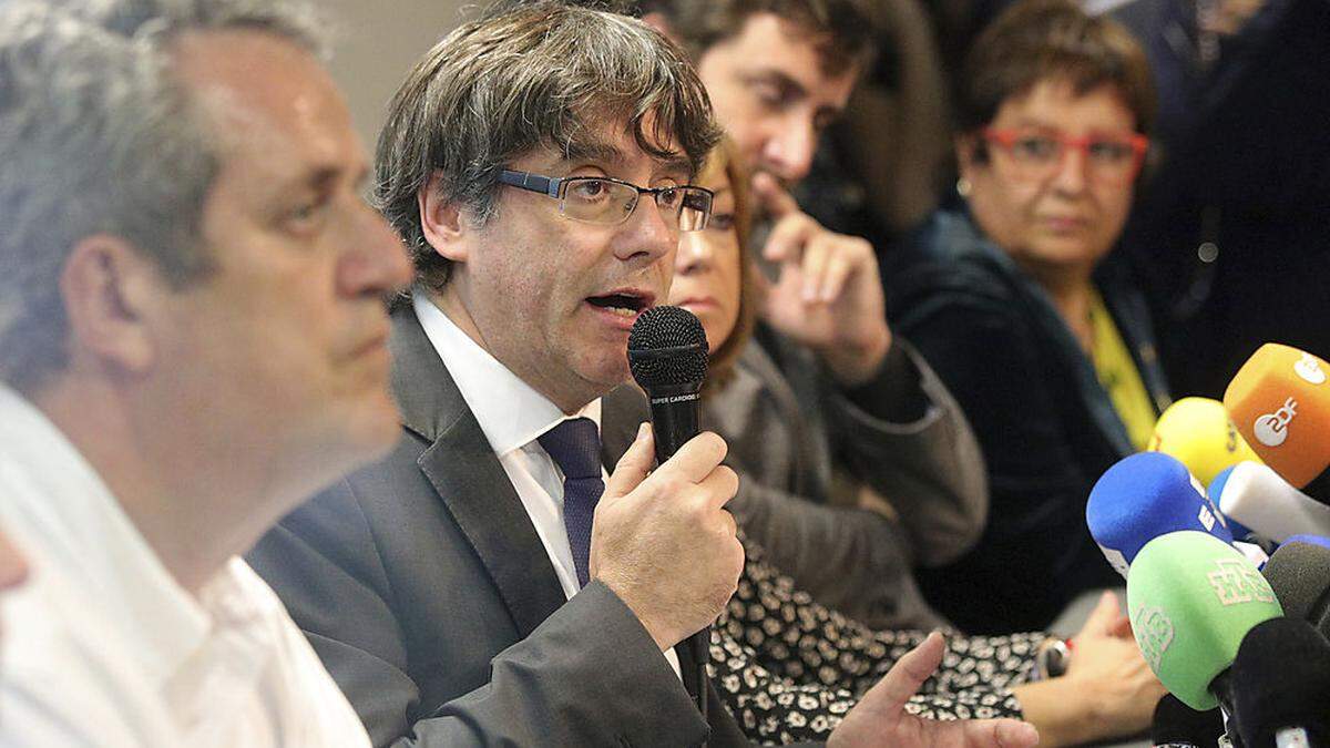 Puigdemont bei seiner Pressekonferenz in Brüssel