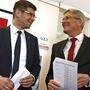 SPÖ und ÖVP haben den Koalitionsvertrag in Kärnten unterzeichnet (im Bild: Landeshauptmann Peter Kaiser mit ÖVP-Chef Martin Gruber)