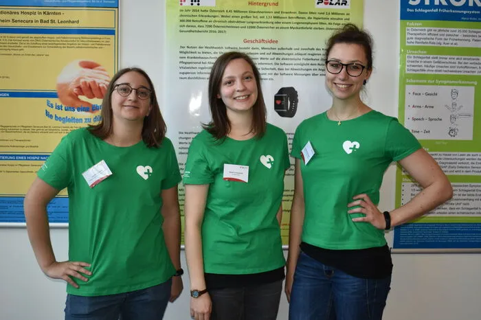 Die Studentinnen Jennifer Havalec, Beatrice Samwald und Magdalena Kaltenegger (von links) freuten sich, ihre Erfahrungen mit potenziellen neuen Studierenden zu teilen.