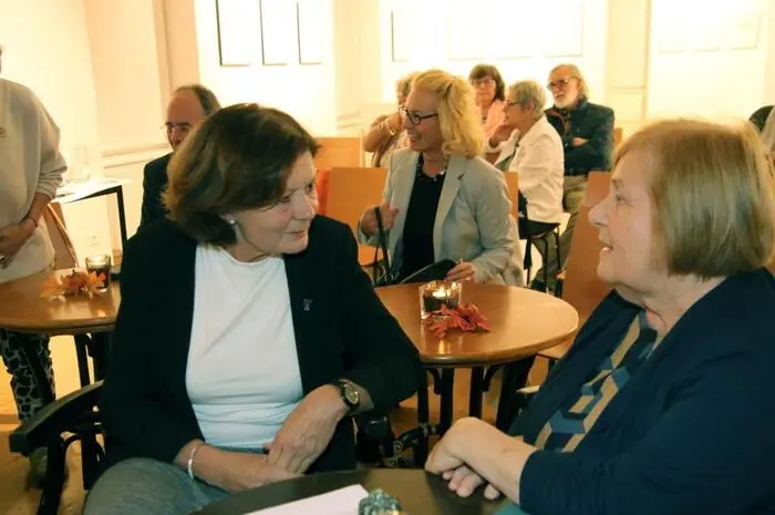 Klicken Sie sich durch die weiteren Fotos!