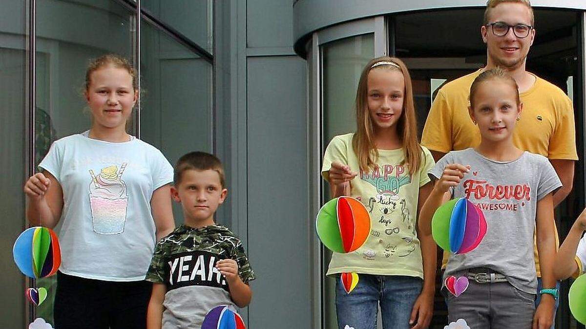 Tobias Flecker (rechts hinten) absolvierte im Vorjahr sein Ferialpraktikum im Stadtmarketing in Köflach