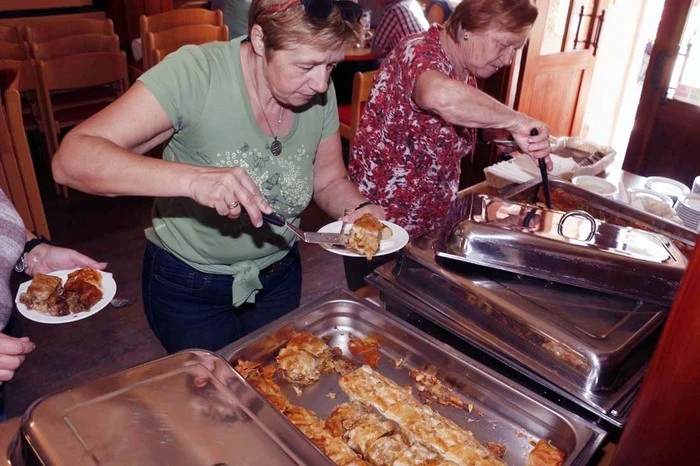 ...und ins neu eröffnete Gasthaus "Der Dorwirt" im Ortszentrum von Bad Blumau.