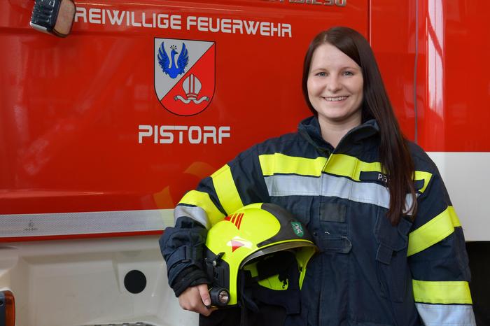 Lisa Peissl (29) brennt seit 2008 für die Feuerwehr und ist Pressebeauftragte