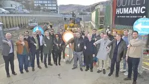 Ansässige Unternehmer protestieren gegen den Kreuzungsumbau Lastenstraße / Peter-Tunner-Gasse