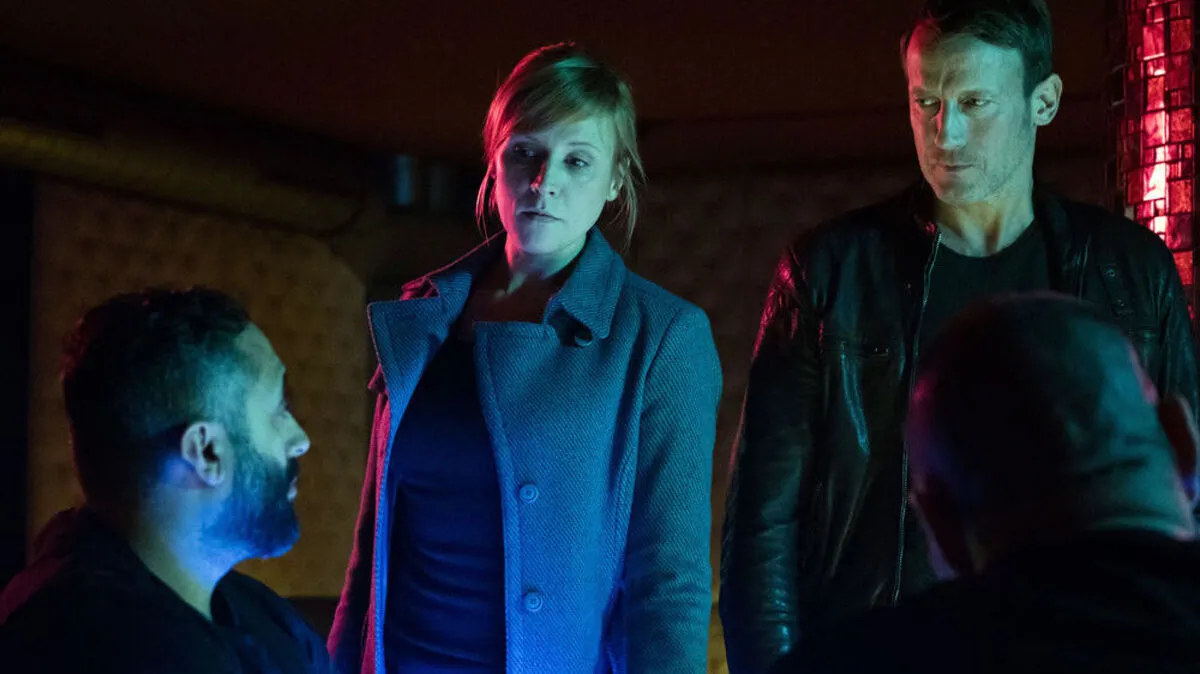 Falke (Wotan Wilke Möhring)  und Grosz (Franziska Weisz).