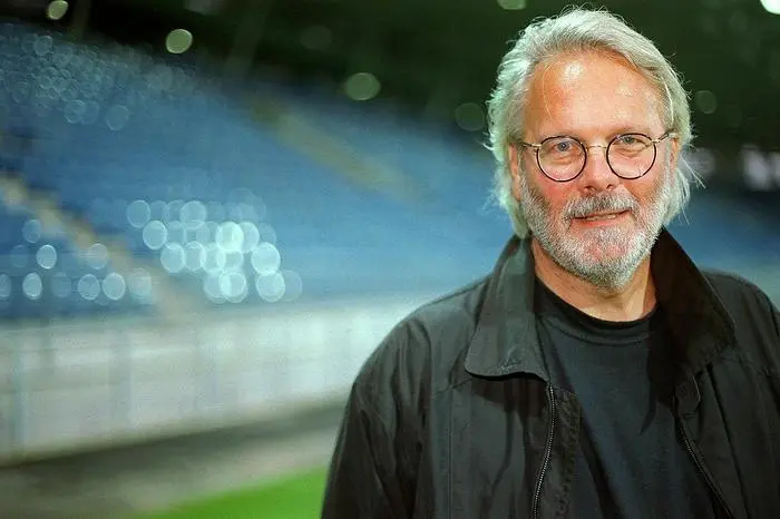 Dem Fußball, speziell dem SK Sturm, gehörte seine zweite Leidenschaft