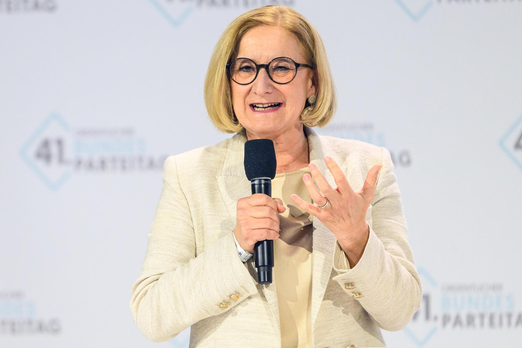 Mikl-Leitner hat kein Verständnis für „Lifestyle-Teilzeit“